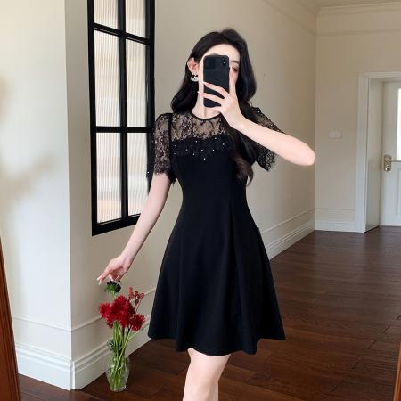 BY13151# 夏季圆领蕾丝拼接烫钻拼接法式小黑裙显瘦连衣裙 服裝批發女裝批發服飾貨源