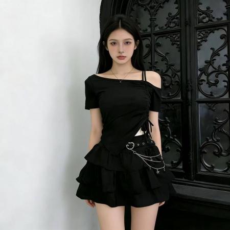 BY13161# 黑色暗黑风两件套女冬季斜肩抽绳上衣蛋糕裙显瘦套装 服裝批發女裝批發服飾貨源