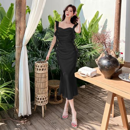 BY13166# 设计感小众氛围感缎面连衣裙女夏季新款收腰显瘦吊带裙 服裝批發女裝批發服飾貨源