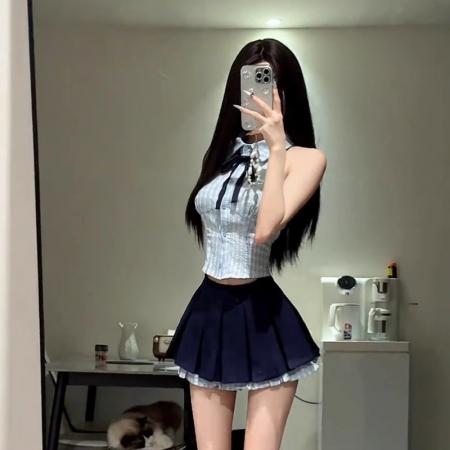 BY13294# 韩系学院风套装女夏季别致辣妹挂脖背心上衣高腰百褶半身裙两件套 服裝批發女裝批發服飾貨源