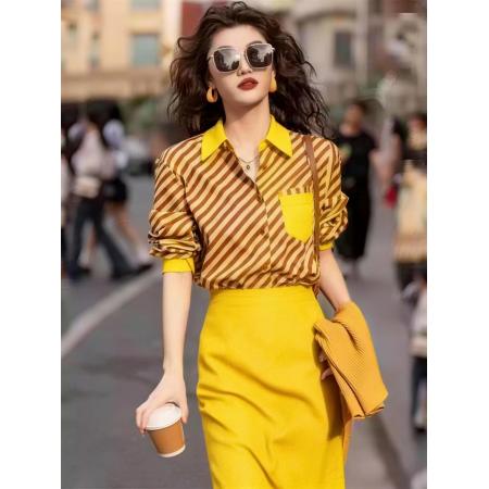 BY13302# 超火穿搭一整套女春黄色条纹衬衫套装裙两件套气质韩版高级感 服裝批發女裝批發服飾貨源
