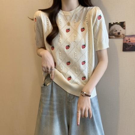 BY13316# 胖MM法式立体球草莓提花菱形镂空减龄泡泡短袖套头上衣 服裝批發女裝批發服飾貨源