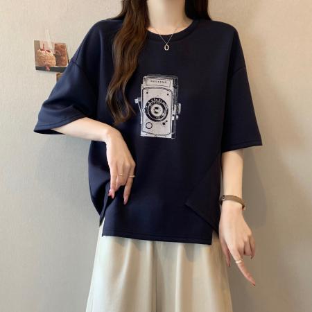 BY13317# 胖MM新款时尚印花拼色不规则T恤女宽松显瘦休闲百搭小众上衣 服裝批發女裝批發服飾貨源