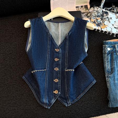 BY13358# 复古贝壳绣牛仔马甲背心女春季新款叠穿坎肩短外套上衣 服裝批發女裝批發服飾貨源