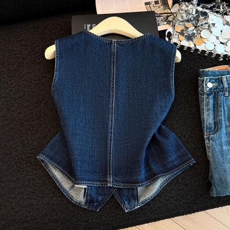 BY13358# 复古贝壳绣牛仔马甲背心女春季新款叠穿坎肩短外套上衣 服裝批發女裝批發服飾貨源