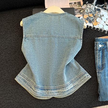 BY13359# 春夏新款重工刺绣花朵牛仔马甲女宽松无袖背心外套上衣潮 服裝批發女裝批發服飾貨源