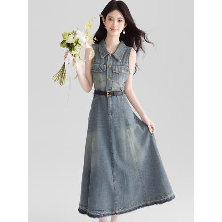 BY13365# 港风复古挂脖牛仔连衣裙女夏季独特气质露肩无袖长裙子显瘦 服裝批發女裝批發服飾貨源