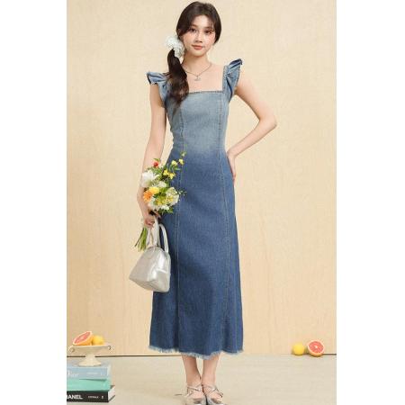 BY13366# 法式复古渐变牛仔连衣裙女夏季气质别致收腰开叉吊带长裙子 服裝批發女裝批發服飾貨源