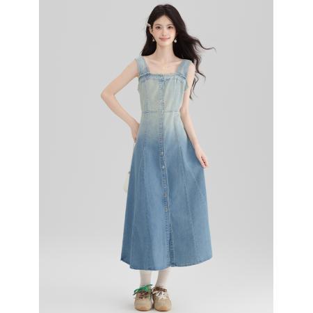 BY13369# 渐变色复古牛仔背心吊带连衣裙女夏气质收腰毛边大摆A字长裙 服裝批發女裝批發服飾貨源