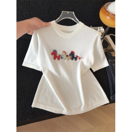 BY13394# 韩版气质马年小马刺绣短袖T恤女夏季新款针织宽松打底衫上衣 服裝批發女裝批發服飾貨源