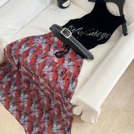 BY13403# 赵露思同款巨好看复古撞色格纹半身裙黑色上衣套装 服裝批發女裝批發服飾貨源