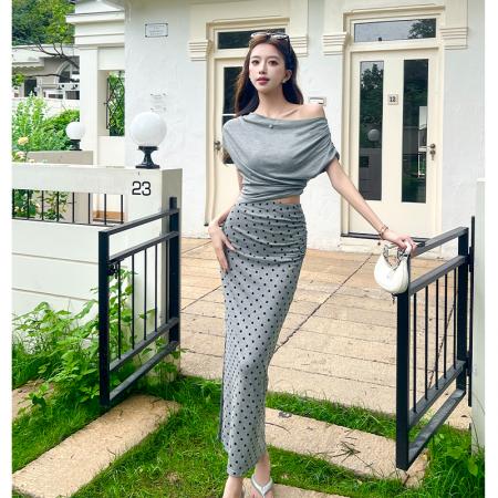 BY13445# 法式斜肩灰色波点上衣半身裙时尚套装女气质穿搭设计感简约两件套 服裝批發女裝批發服飾貨源