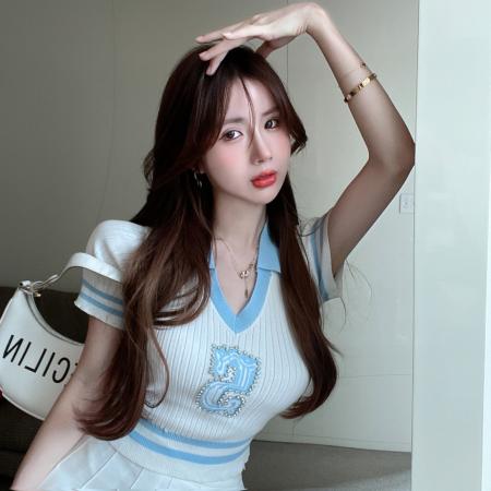 BY13462# 新款学院风减龄撞色字母烫钻短款针织衫+百褶裙套装女 服裝批發女裝批發服飾貨源