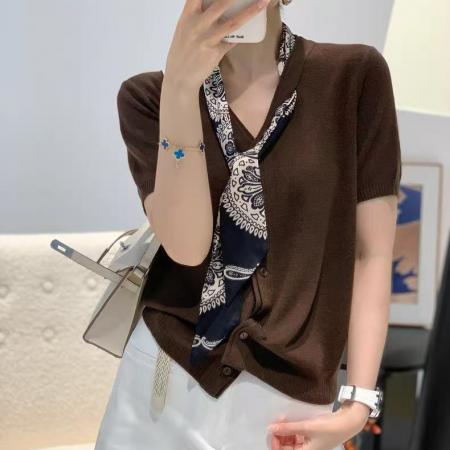 BY13473# 高端早秋新款V领单排扣开衫短袖针织衫女上衣送丝巾 服裝批發女裝批發服飾貨源
