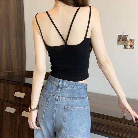 BY13477# 不减韩版简约百搭带胸垫纽扣设计短款修身显瘦小吊带背心女 服裝批發女裝批發服飾貨源