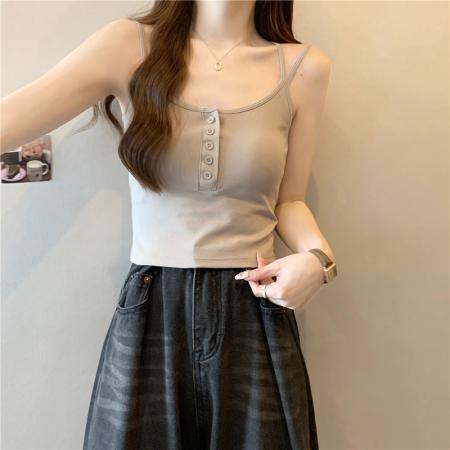 BY13477# 不减韩版简约百搭带胸垫纽扣设计短款修身显瘦小吊带背心女 服裝批發女裝批發服飾貨源