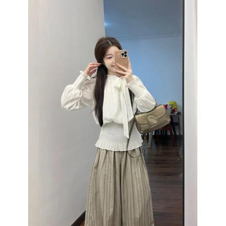 BY13481# 时尚套装女春秋新款法式气质系带领长袖衬衫搭配条纹阔腿裤两件套 服裝批發女裝批發服飾貨源