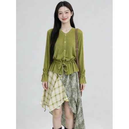 BY13486# 复古草绿色长袖系带针织衫上衣早春女不规则半身裙田园风两件套装 服裝批發女裝批發服飾貨源