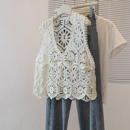 BY13590# 大码女装新款韩版气质镂空小花高级设计宽松显瘦T恤两件套  服裝批發女裝批發服飾貨源