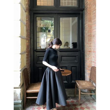 法式赫本风半高领五分钟针织衫+高腰A字大摆伞裙套装  服裝批發女裝批發服飾貨源