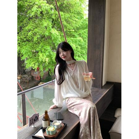 法式氛围感蕾丝拼接灯笼袖假两件衬衣+高腰包臀鱼尾裙  服裝批發女裝批發服飾貨源