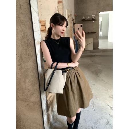 通勤百搭无袖针织背心+卡其色A字半身裙两件套装  服裝批發女裝批發服飾貨源
