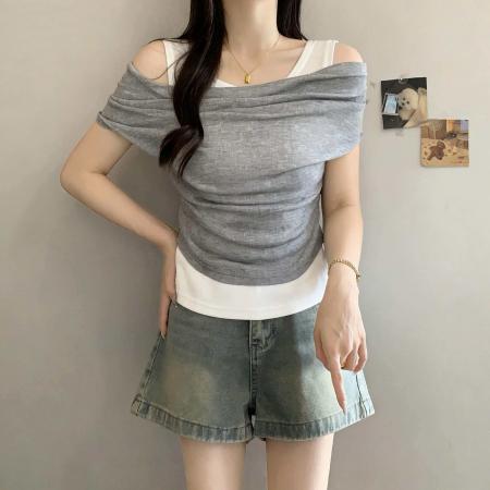 微胖定制大码露肩拼接假两件短袖T恤女夏季胖mm一字肩上衣  服裝批發女裝批發服飾貨源