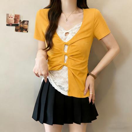 胖MM美式假两件V领短袖上衣女春季黄色修身显瘦设计感小众T恤  服裝批發女裝批發服飾貨源