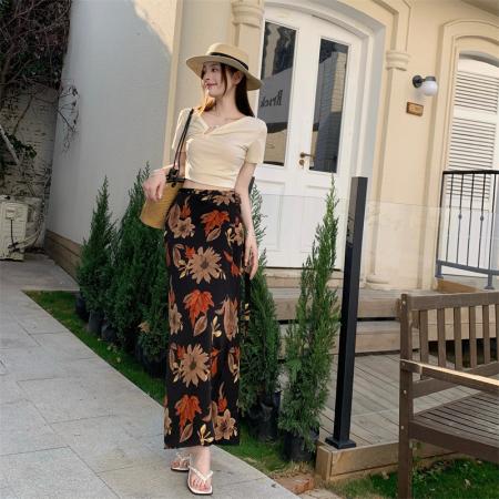 模特度假风花色包臀裙一片式围裙系带沙滩裙开衩半身裙  服裝批發女裝批發服飾貨源