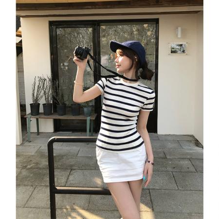 BY13701# 轻奢美式复古正肩上衣女夏休闲圆领条纹短袖辣妹修身显瘦T恤  服裝批發女裝批發服飾貨源