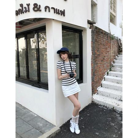 BY13701# 轻奢美式复古正肩上衣女夏休闲圆领条纹短袖辣妹修身显瘦T恤  服裝批發女裝批發服飾貨源