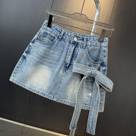 BY13720# 原创韩版设计感烫钻绑带蝴蝶结牛仔裙女高腰A字显瘦包臀短裙  服裝批發女裝批發服飾貨源