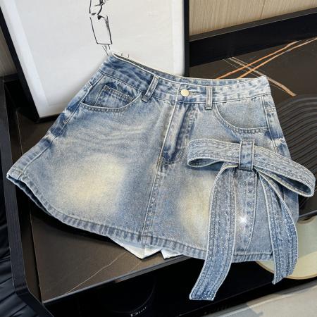 BY13720# 原创韩版设计感烫钻绑带蝴蝶结牛仔裙女高腰A字显瘦包臀短裙  服裝批發女裝批發服飾貨源