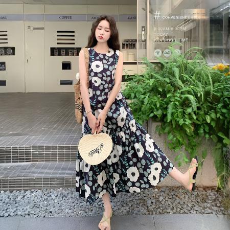 BY13788# 新款碎花连衣裙女夏高级感减龄海边度假宽松显瘦沙滩背心裙  服裝批發女裝批發服飾貨源