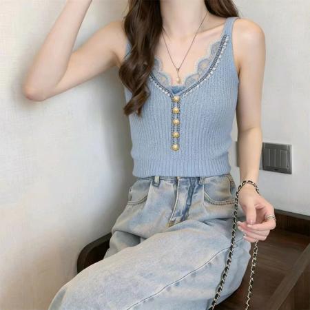 BY13824# 辣妹风蕾丝花边吊带背心女新款内搭外穿修身珍珠纽扣针织无袖上衣  服裝批發女裝批發服飾貨源