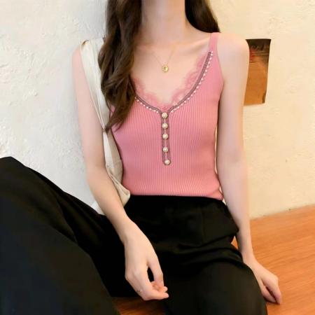 BY13824# 辣妹风蕾丝花边吊带背心女新款内搭外穿修身珍珠纽扣针织无袖上衣  服裝批發女裝批發服飾貨源