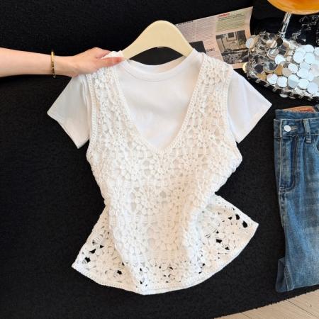 BY13854# 韩版百搭钩花镂空背心长袖打底衫两件套女叠穿针织套装女  服裝批發女裝批發服飾貨源