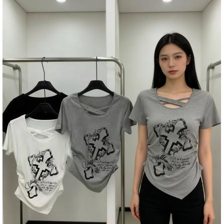 BY13865# 韩版甜酷十字架印花短袖T恤侧边褶皱显瘦不规则下摆上衣  服裝批發女裝批發服飾貨源