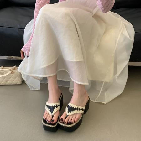 X-33110# 度假人字拖女厚底坡跟夹趾拖鞋夏季外穿增高凉鞋 鞋子批发女鞋批发凉鞋货源