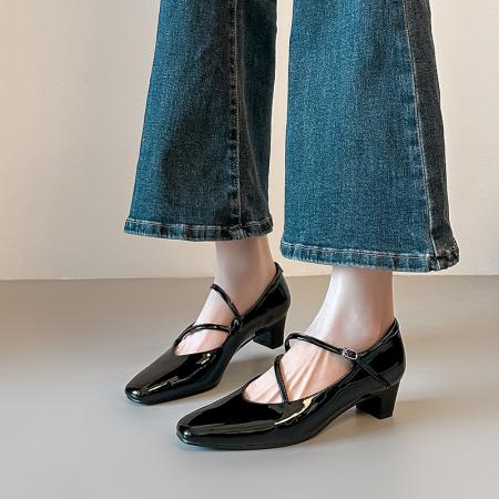 X-33124#法式红色单鞋女新款百搭气质方头小皮鞋复古粗跟玛丽珍鞋 鞋子批发女鞋批发凉鞋货源