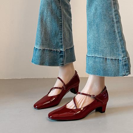 X-33124#法式红色单鞋女新款百搭气质方头小皮鞋复古粗跟玛丽珍鞋 鞋子批发女鞋批发凉鞋货源
