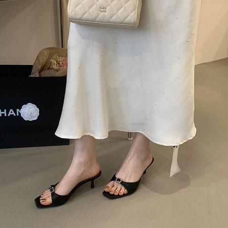 X-33139#夏季法式简约气质细跟凉鞋时尚方头水钻扣装饰绸缎面露趾女鞋 鞋子批发女鞋批发凉鞋货源