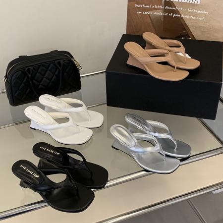 夏松弛感高跟凉鞋法式简约气质人...