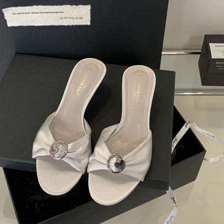 X-33142#夏时尚露趾女鞋简约气质圆头绸缎凉鞋法式优雅金属扣猫跟拖鞋 鞋子批发女鞋批发凉鞋货源