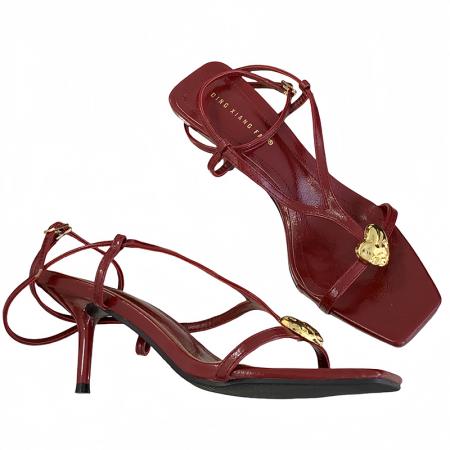 X-33145#夏季时尚露趾女鞋法式气质方头细跟凉鞋爱心金属扣细带高跟鞋 鞋子批发女鞋批发凉鞋货源