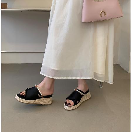 X-33186#厚底增高7cm珍珠一字拖女休闲新款小个子百搭流苏凉拖鞋 鞋子批发女鞋批发凉鞋货源