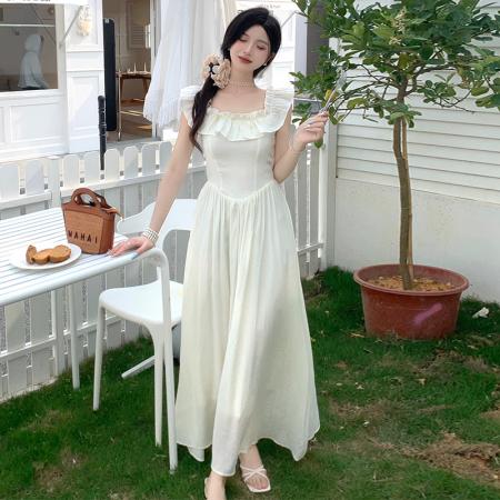 LN76439# 白水女蜜桃奶冻荷叶边方领吊带连衣裙女夏气质甜美雪纺长裙