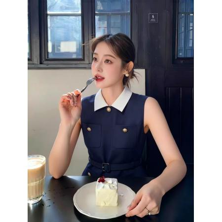 法式撞色翻领无袖衬衫女夏季新款小众设计高级感别致收腰上衣  服裝批發女裝批發服飾貨源