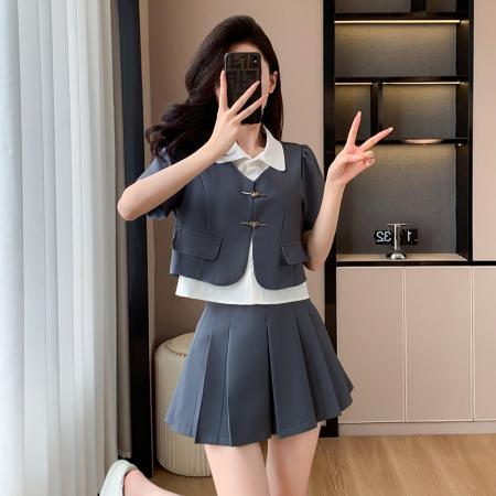 BY14088# 拼接假两件上衣+显瘦百褶裙两件套套装 服裝批發女裝批發服飾貨源