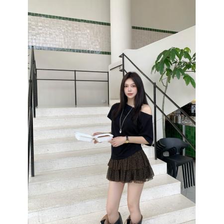 BY14137# 夏季大码女装新款露肩T恤一字肩斜领上衣+豹纹雪纺小性感短裙 服裝批發女裝批發服飾貨源